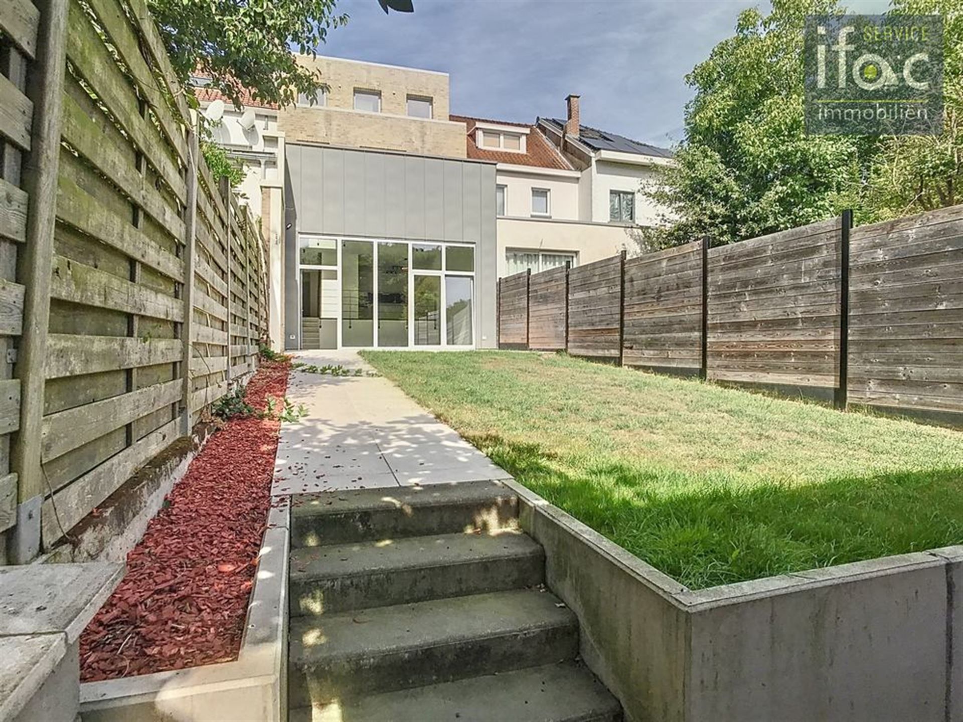 Energiezuinige woning - Leuke tuin - garage - centrum Tervuren! foto {{pictureIndex}}