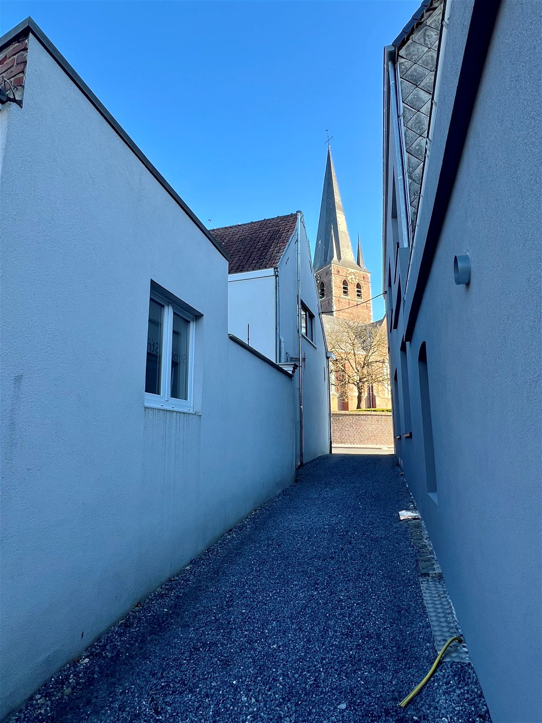 Ruime woning met garage en tuin -  veel mogelijkheden! foto 15