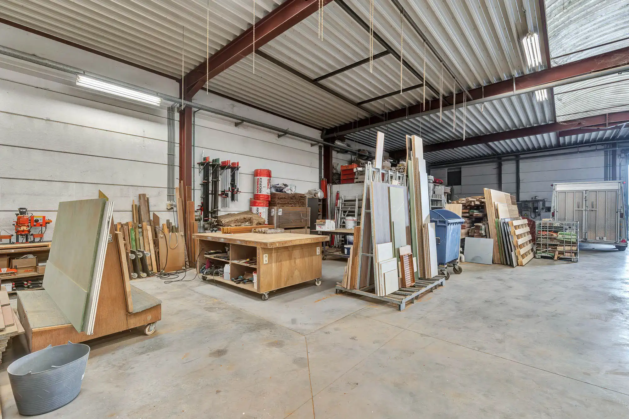 Loods (600m²)  met woonmogelijkheid op rustige locatie foto 6