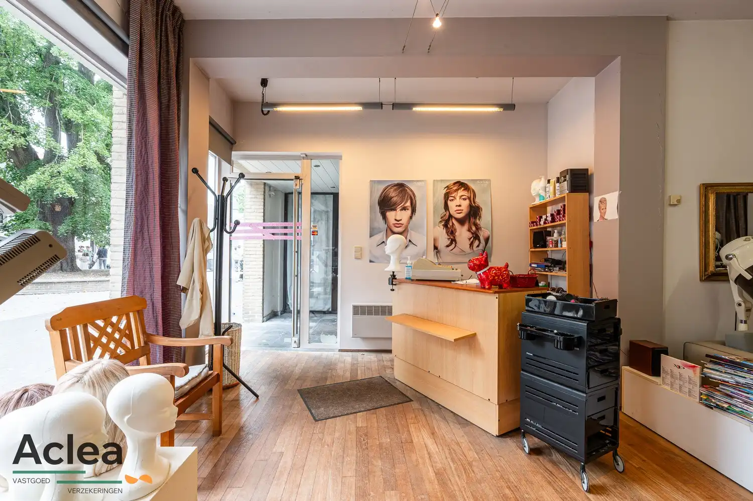 Handelsgelijkvloers op toplocatie in Eeklo foto 4