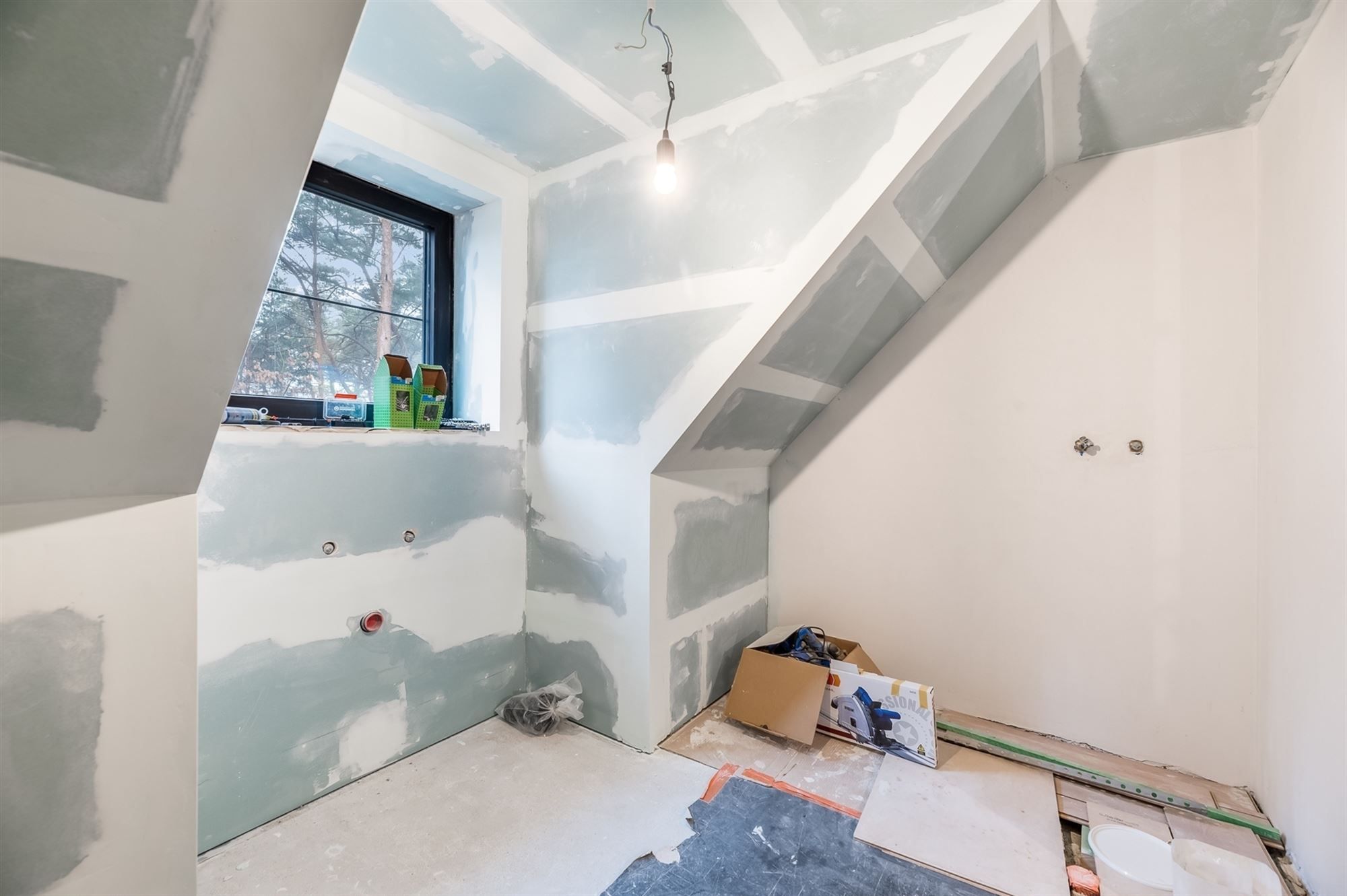 RECENTE, RUIME, ENERGIEZUINIGE WONING MET MOGELIJKHEID TOT APPARTEMENT OP ZOLDERVERDIEPING foto 26