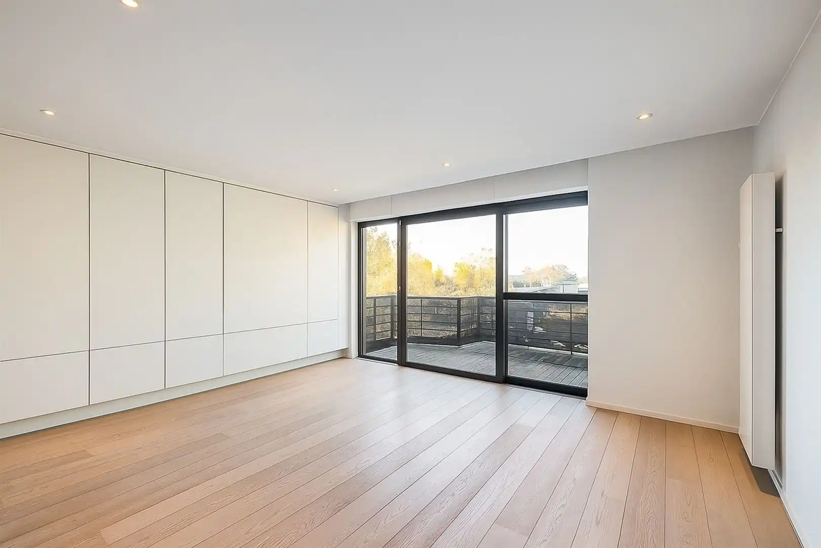 Recente & verrassende ruime woning met commercieel gelijkvloers foto 5