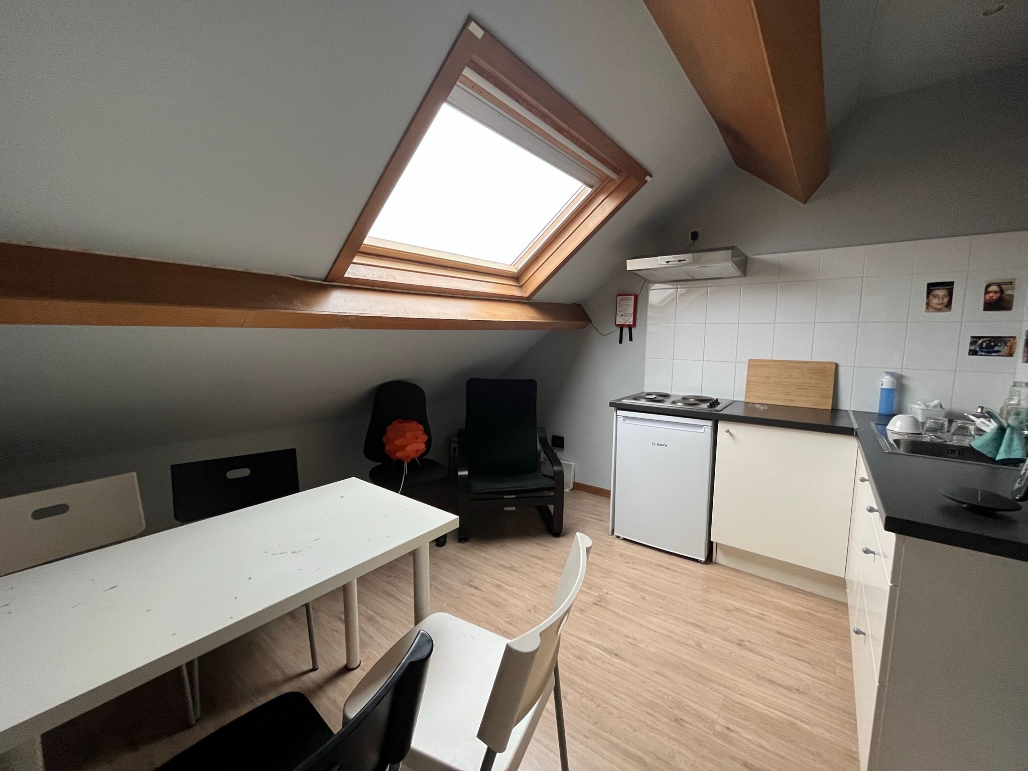 Studentenkamer - ONMIDDELIJK VRIJ foto 3