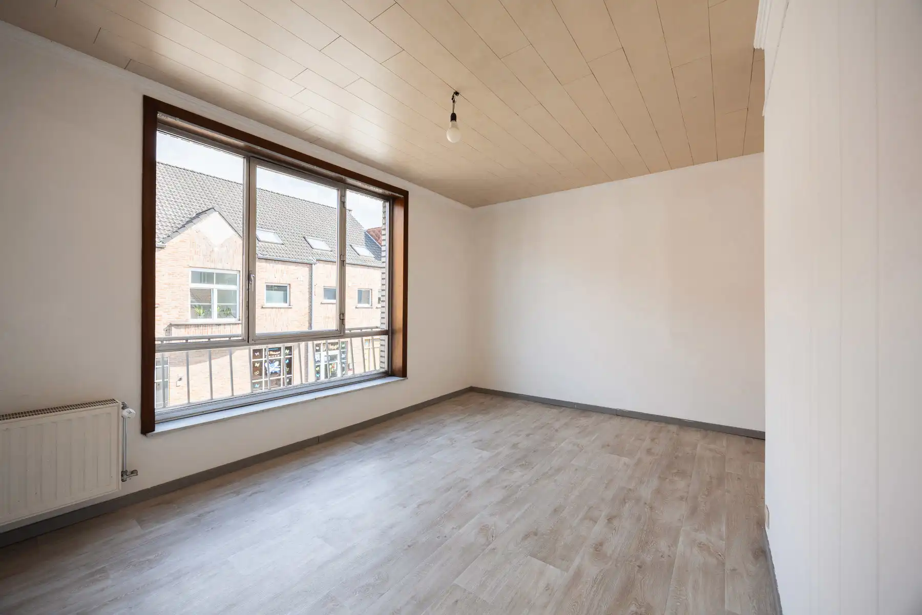 Starterswoning vol potentieel op centrale ligging foto 12