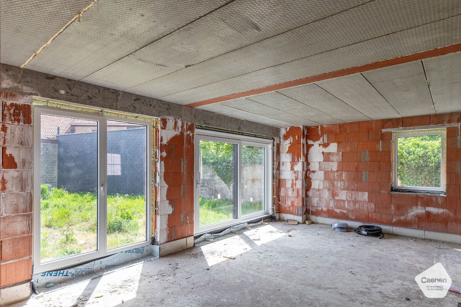 Landelijke nieuwbouwwoning met zuid-west gerichte tuin foto 3