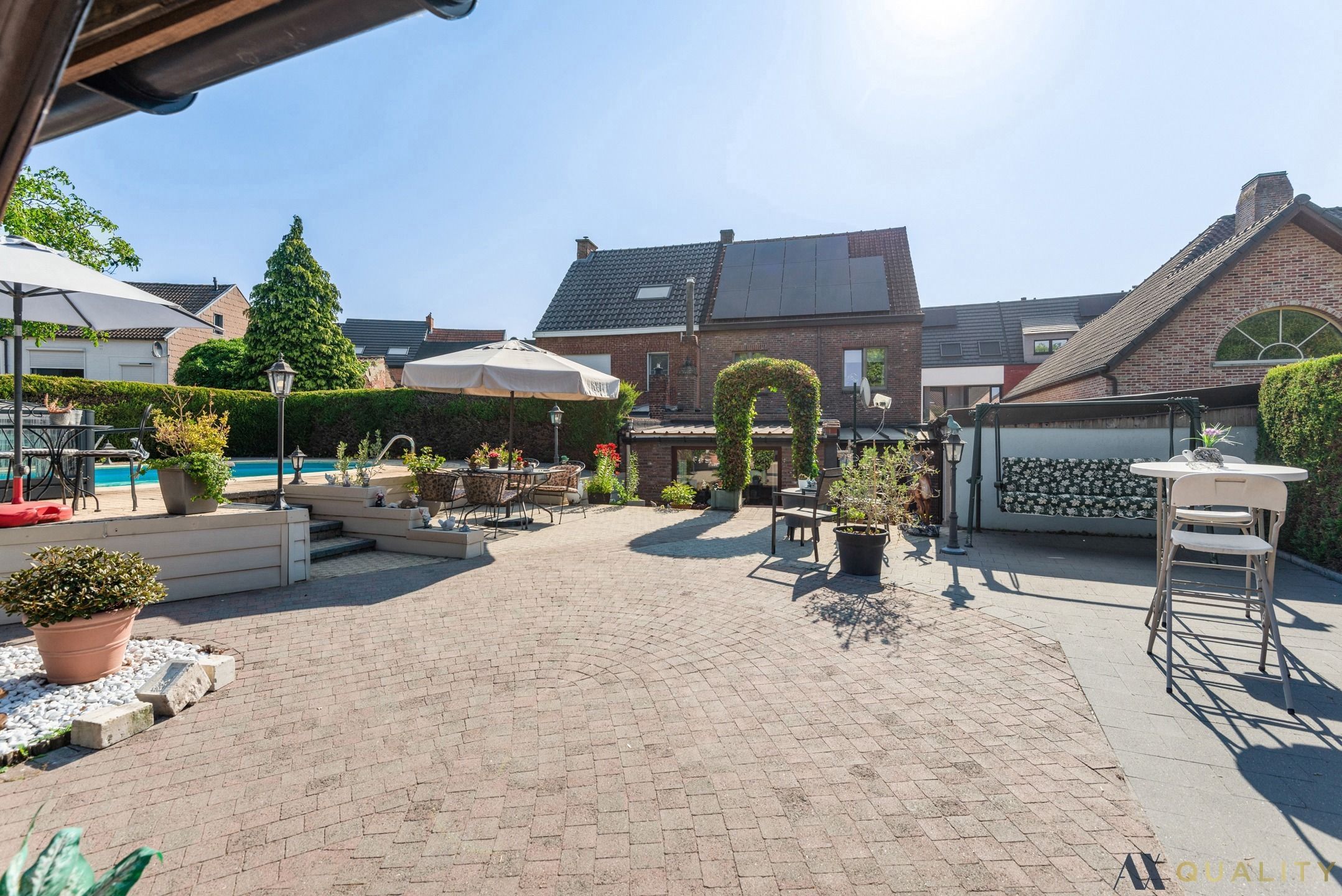 HOB met zwembad nabij Bornem centrum foto 6