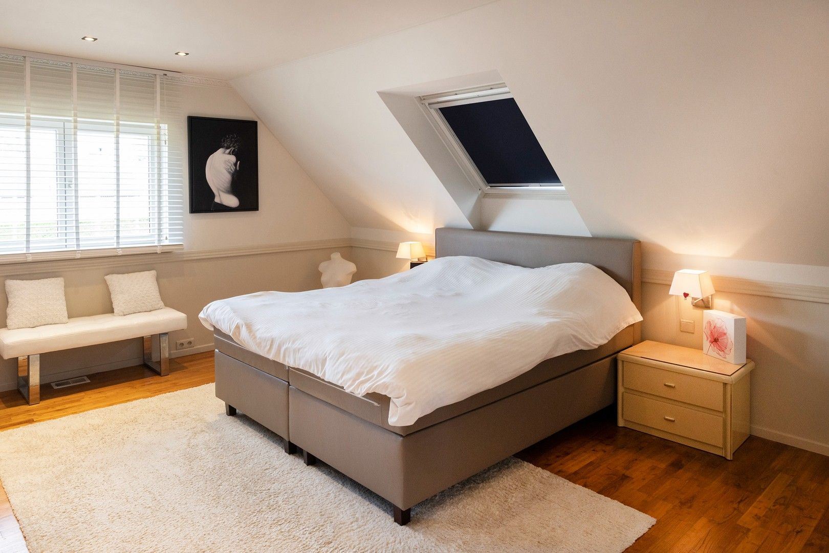 Lichtrijke, ruime villa op 1177 m2 op topligging in Kortrijk foto 9