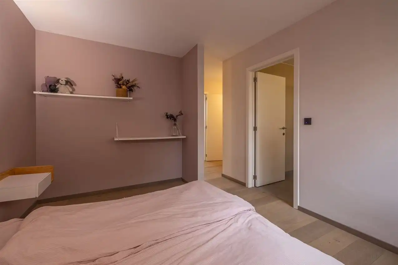 Penthouse met 3 slpk., riant terras, autostaanplaats en kelderberging foto 39