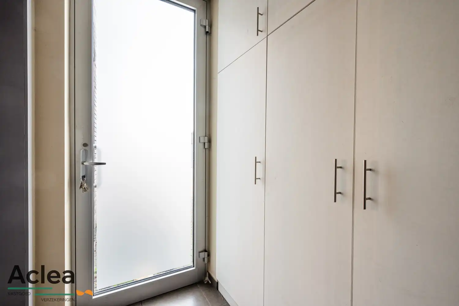 Woning met 3 slaapkamers, garage en 2 ruime terrassen in rustige woonomgeving foto 12