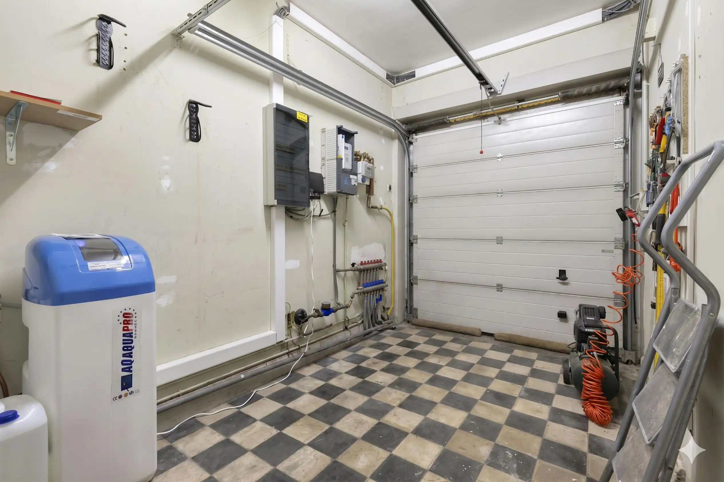 Instapklaar huis te koop in Voormezele  foto 13