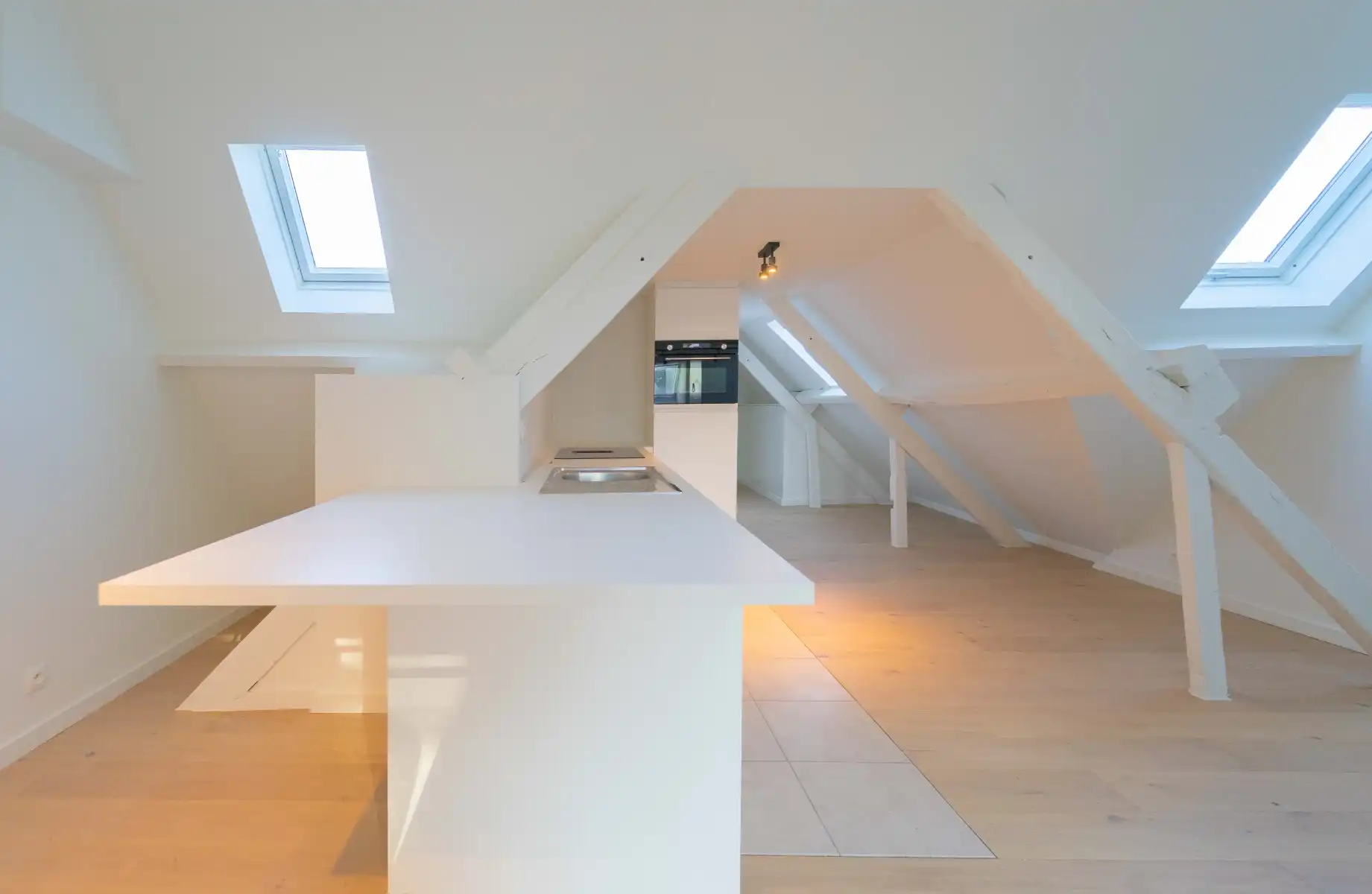 Charmant gerenoveerd 1 slpk appartement in hartje Gent foto 6