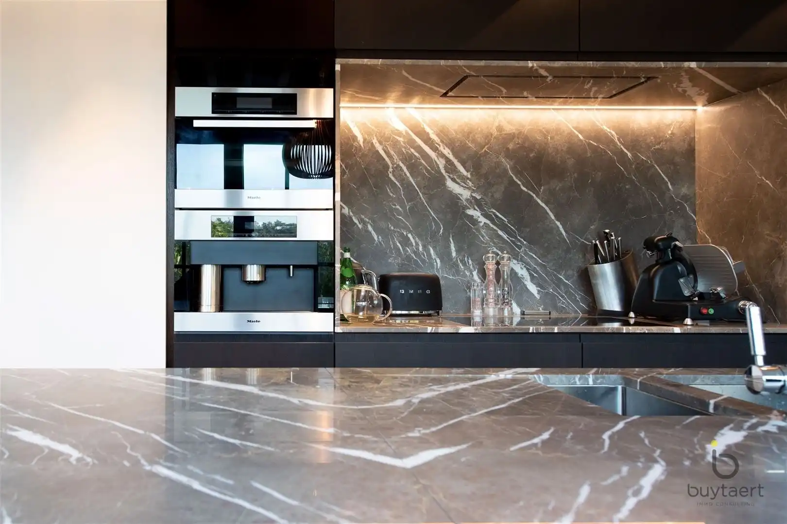 Luxe duplex appartement in hartje Schilde. foto 11