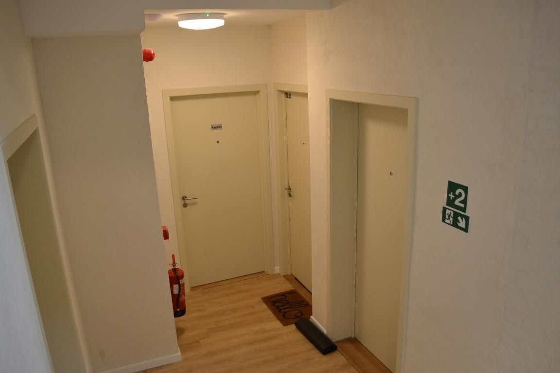 Volledig gerenoveerde studentenkamer foto 11