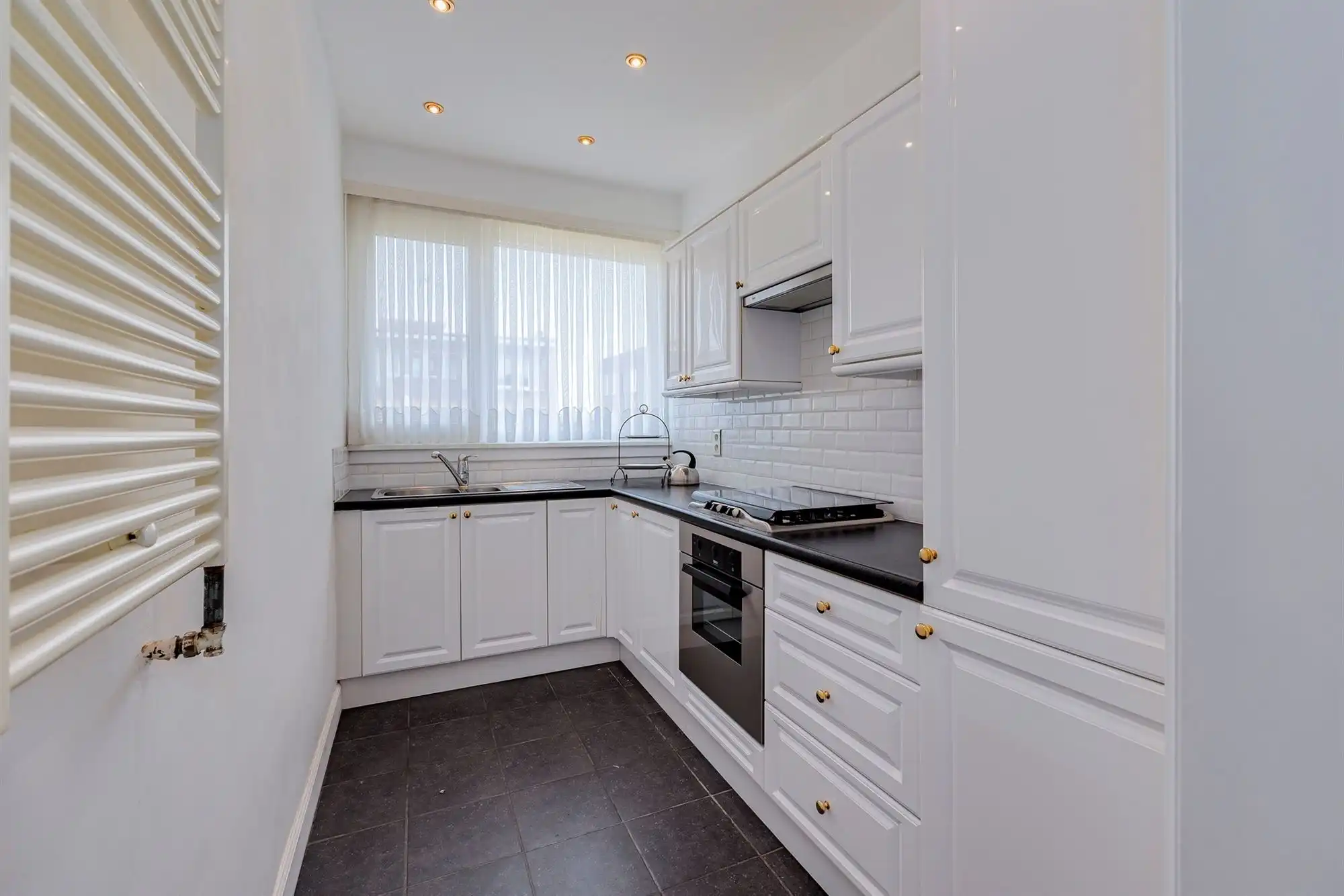 Appartement met 2 slaapkamers vlakbij centrum Wilrijk foto 6