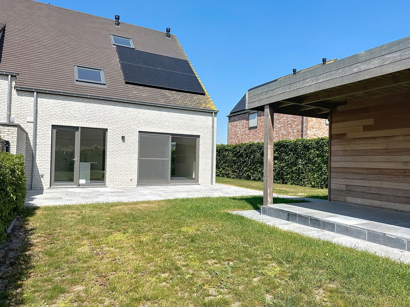 Luxueus afgewerkte driegevel-villa met 5 slaapkamers foto 28