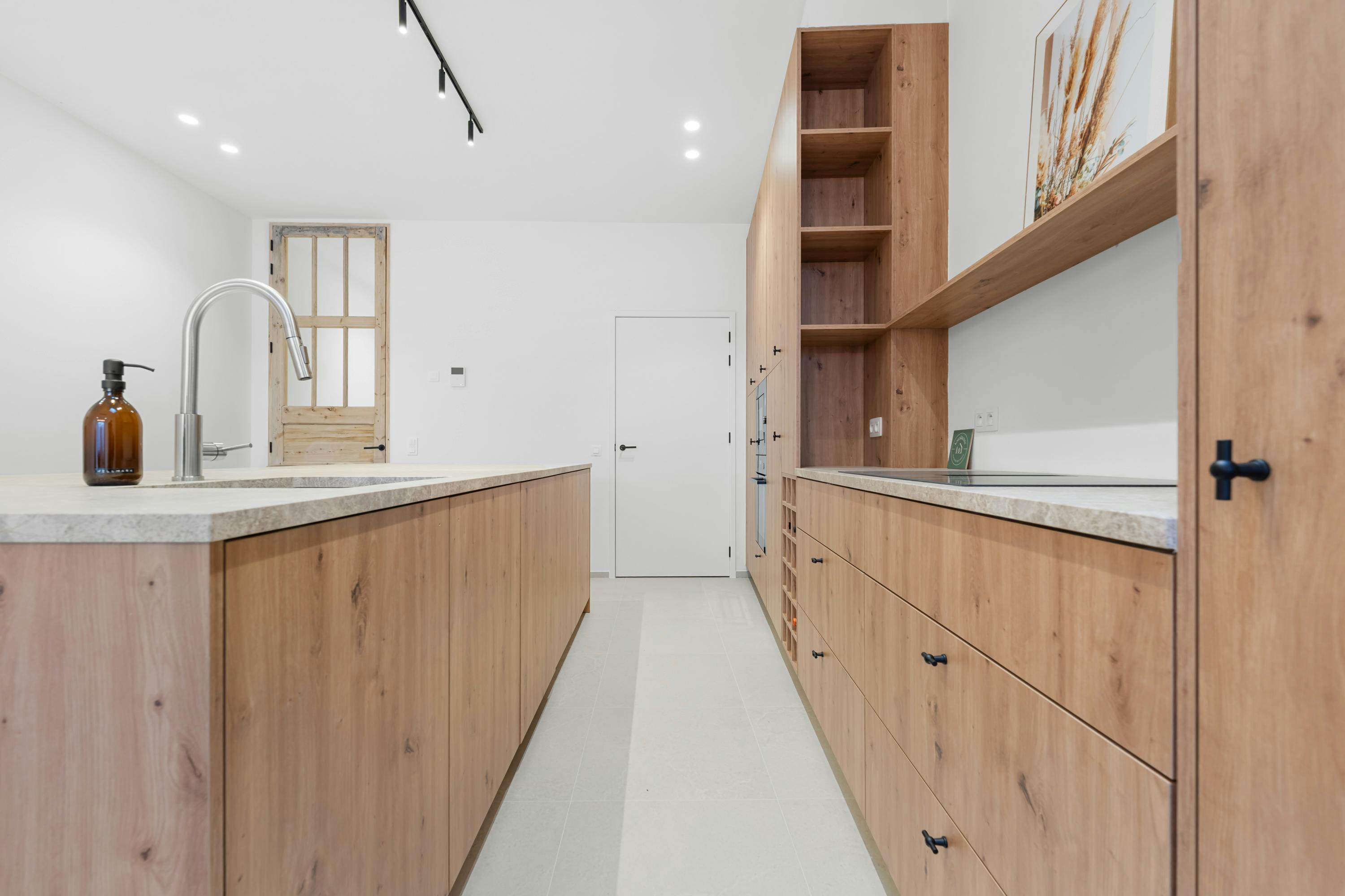 Prachtig huis te koop in Ieper centrum met lift  foto 9