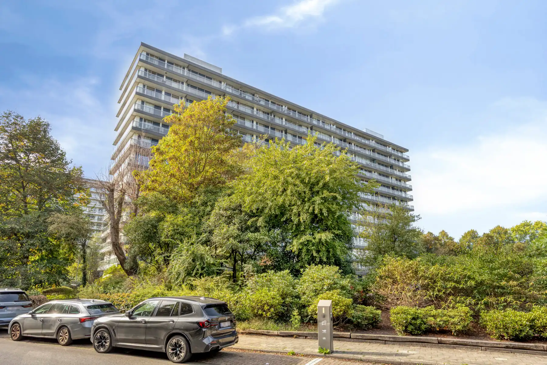 4-slaapkamer en 2-badkamer appartement (150 m²) in Berchem. foto 4