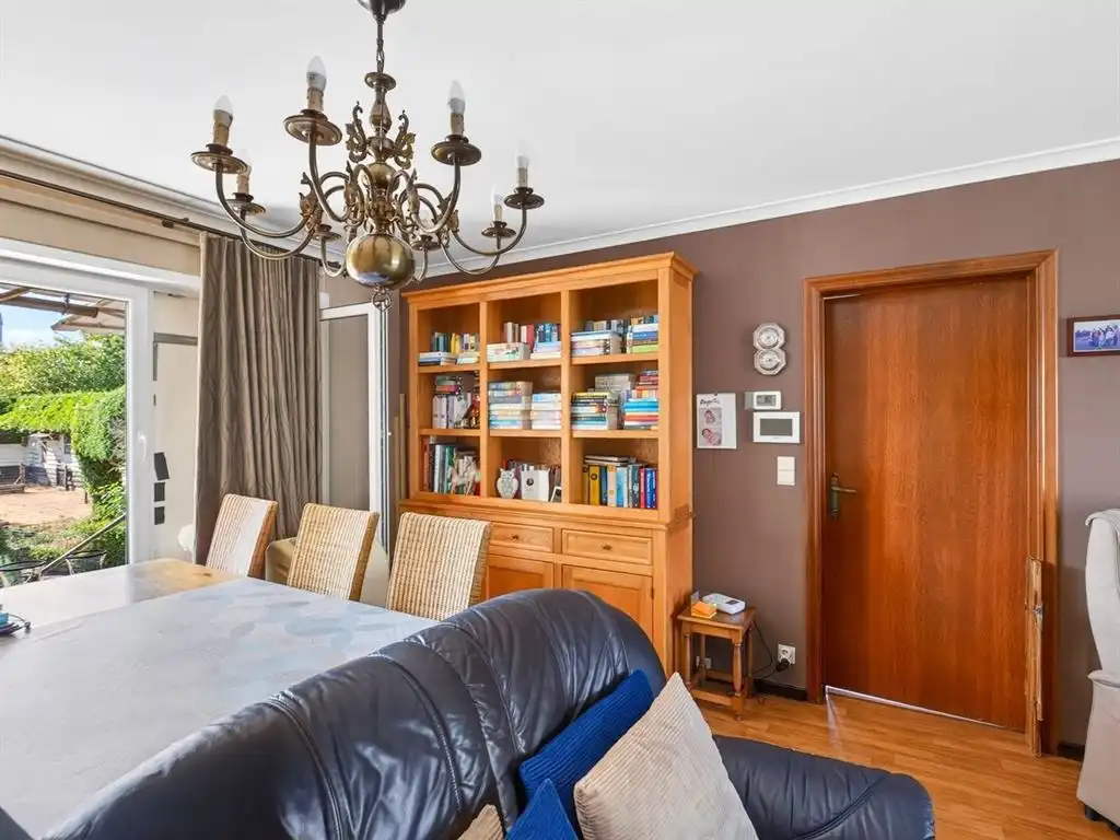 Goed onderhouden vrijstaande woning foto 15
