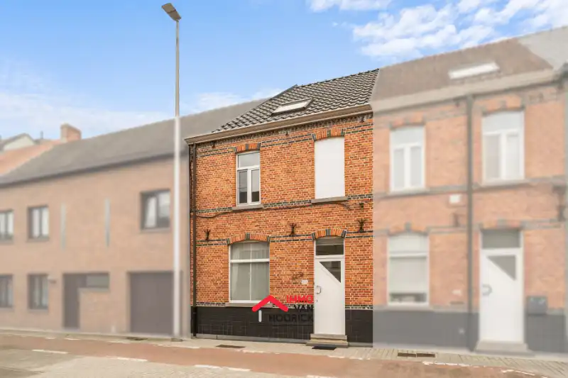 Zeer nette woning aan de stadsrand met 3 slpkmrs!!! foto {{pictureIndex}}