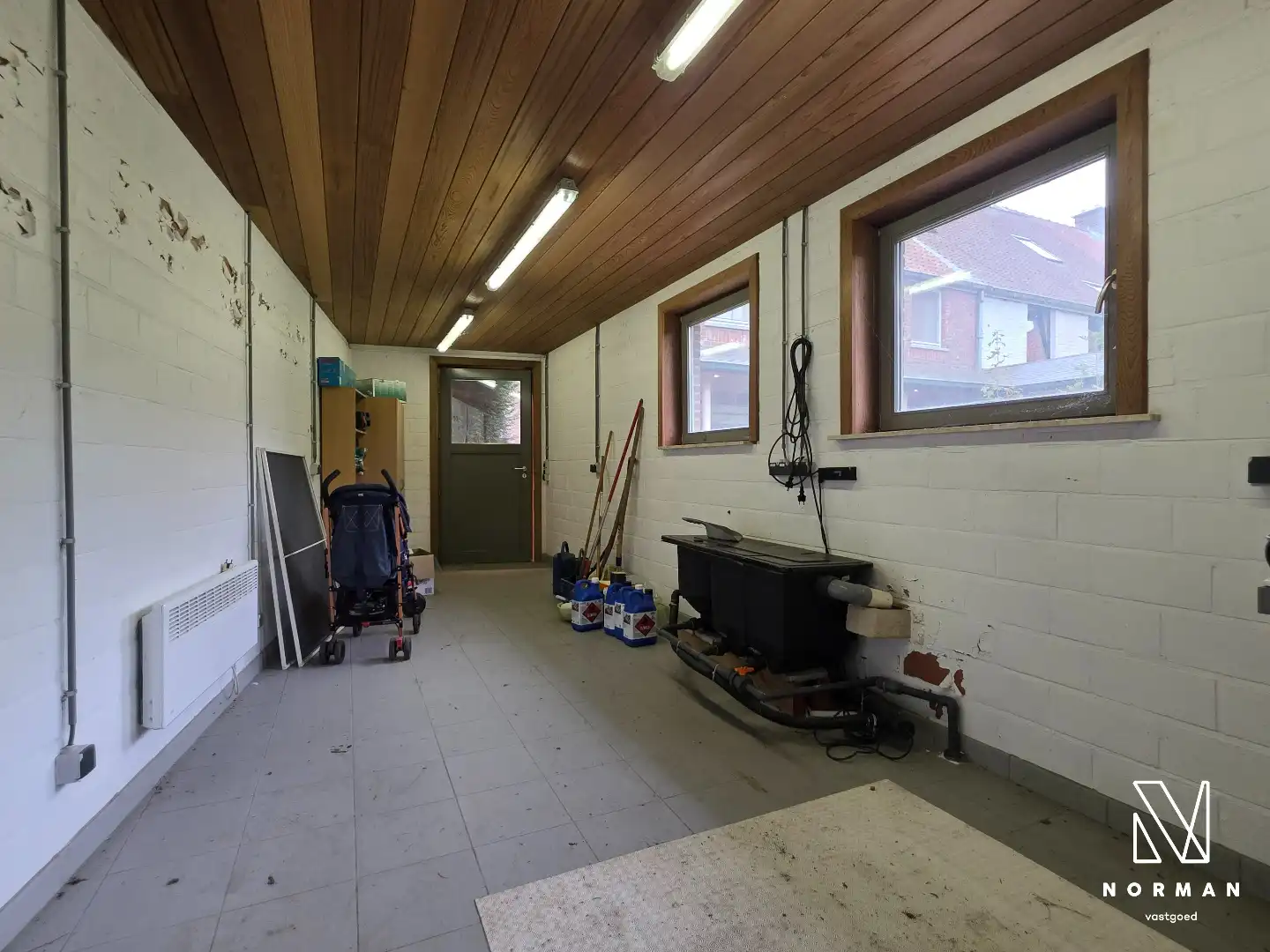 Ruime woning met inpandige garage en 3 slks op een prachtig perceel van 1218 m². foto 23