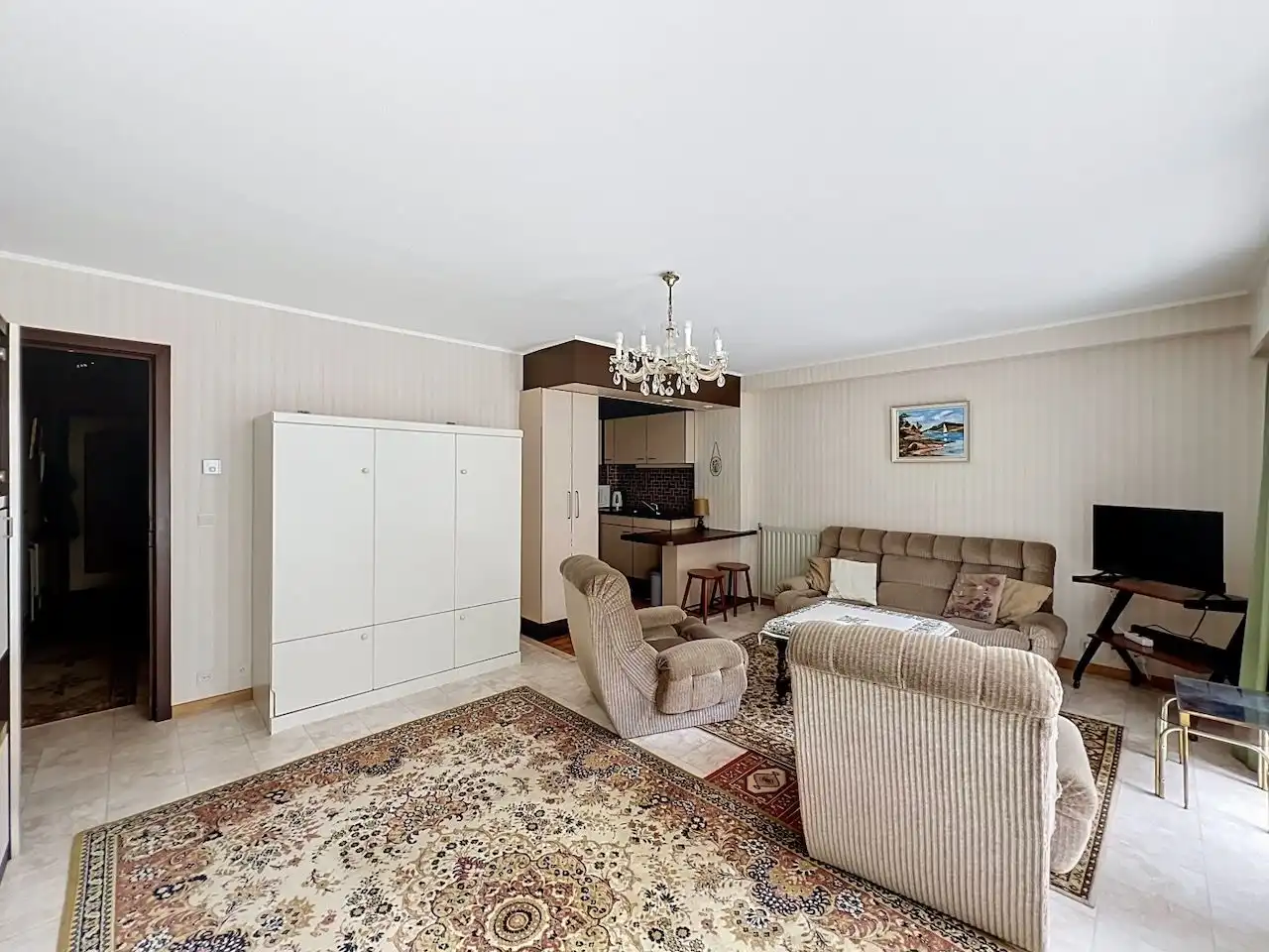 Perfect onderhouden appartement met zuidgericht terras in de O.L.Vrouwstraat ter hoogte van het Heldenplein foto 4