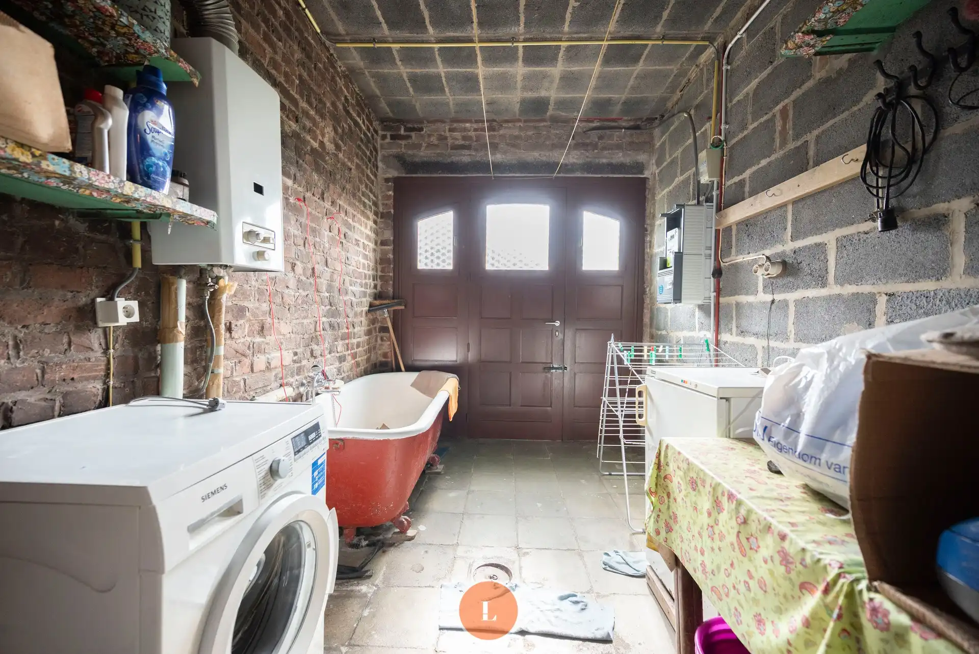 Te renoveren woning met apart bouwperceel op rustige locatie in het groen foto 7