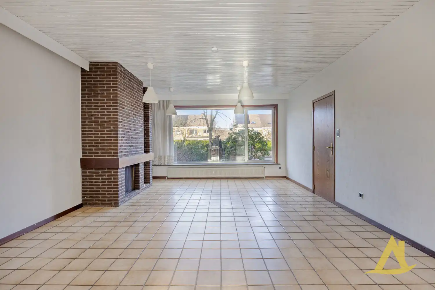 GEZELLIG APPARTEMENT MET UITSTEKENDE LIGGING TE DIEST! foto 4