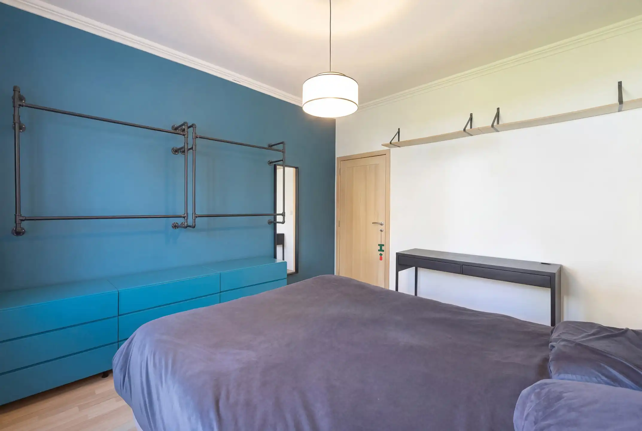 Mooie volumes en grote tuin, een zeldzaamheid in de stad foto 14