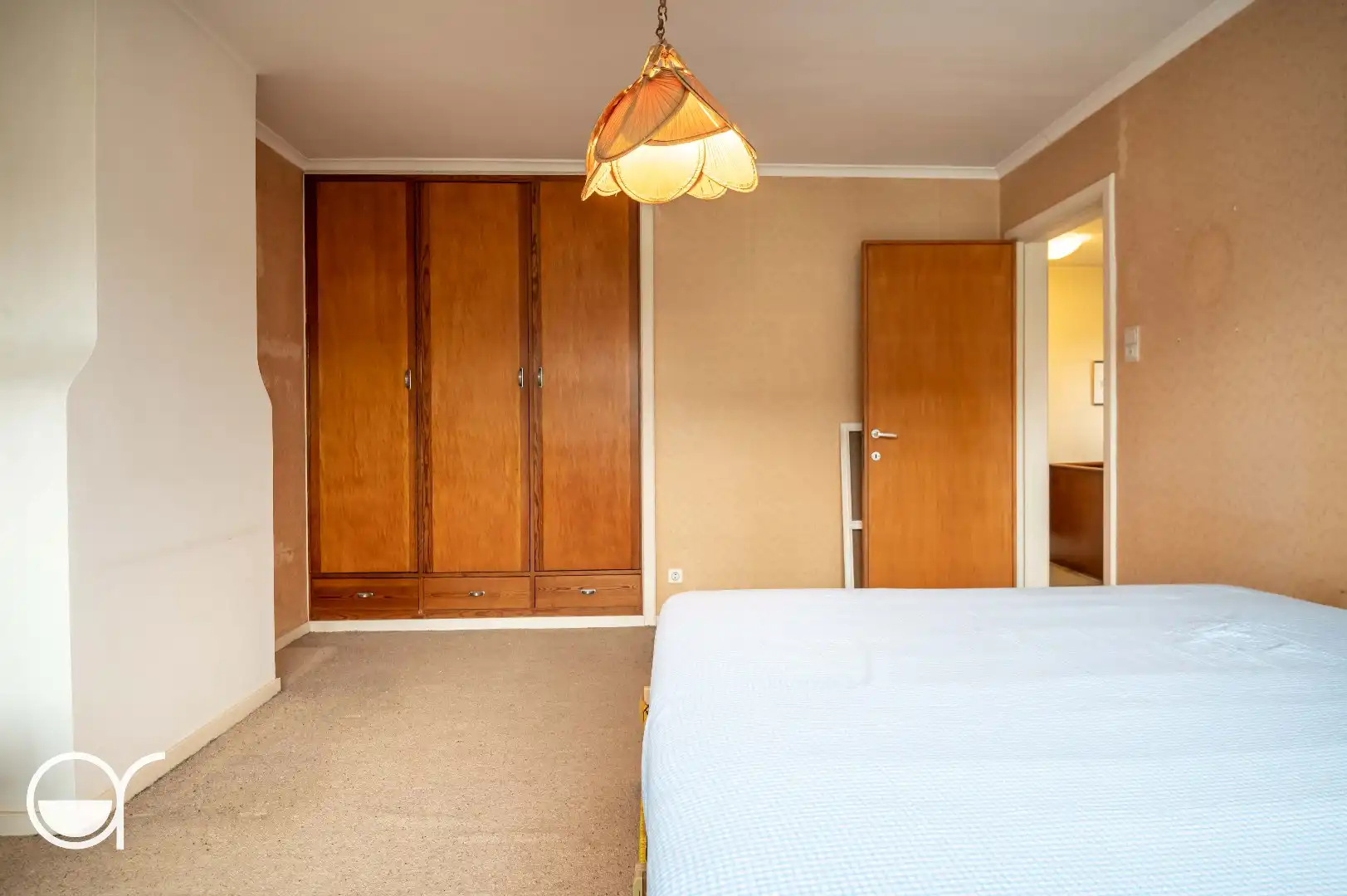 Te renoveren halfopen bebouwing op gegeerde locatie  foto 18