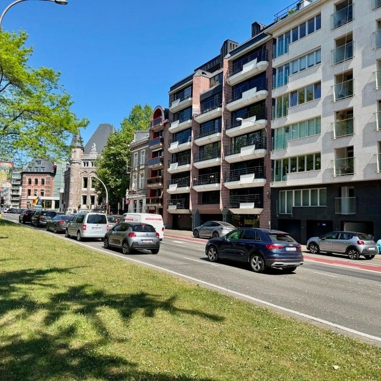 Ruime en energiezuinige studio met zicht op Citadelpark foto {{pictureIndex}}