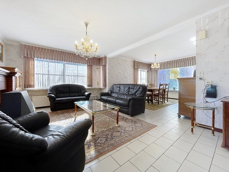 Hoofdfoto van de publicatie: Karaktervolle alleenstaande woning met garage én tuin 