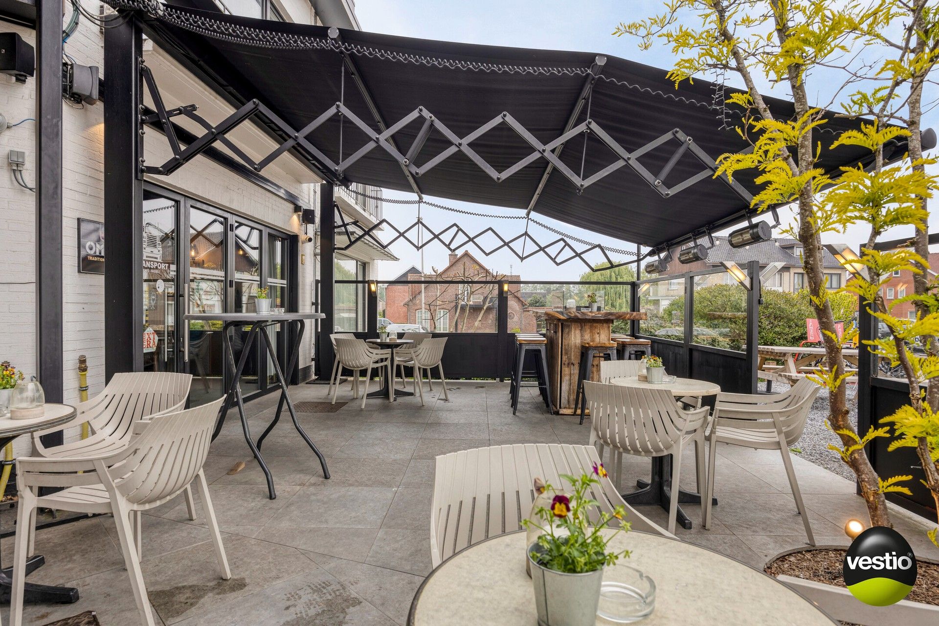 Verhuurde opbrengsteigendom met handelsgelijkvloers en 2 appartementen in Hasselt foto 4