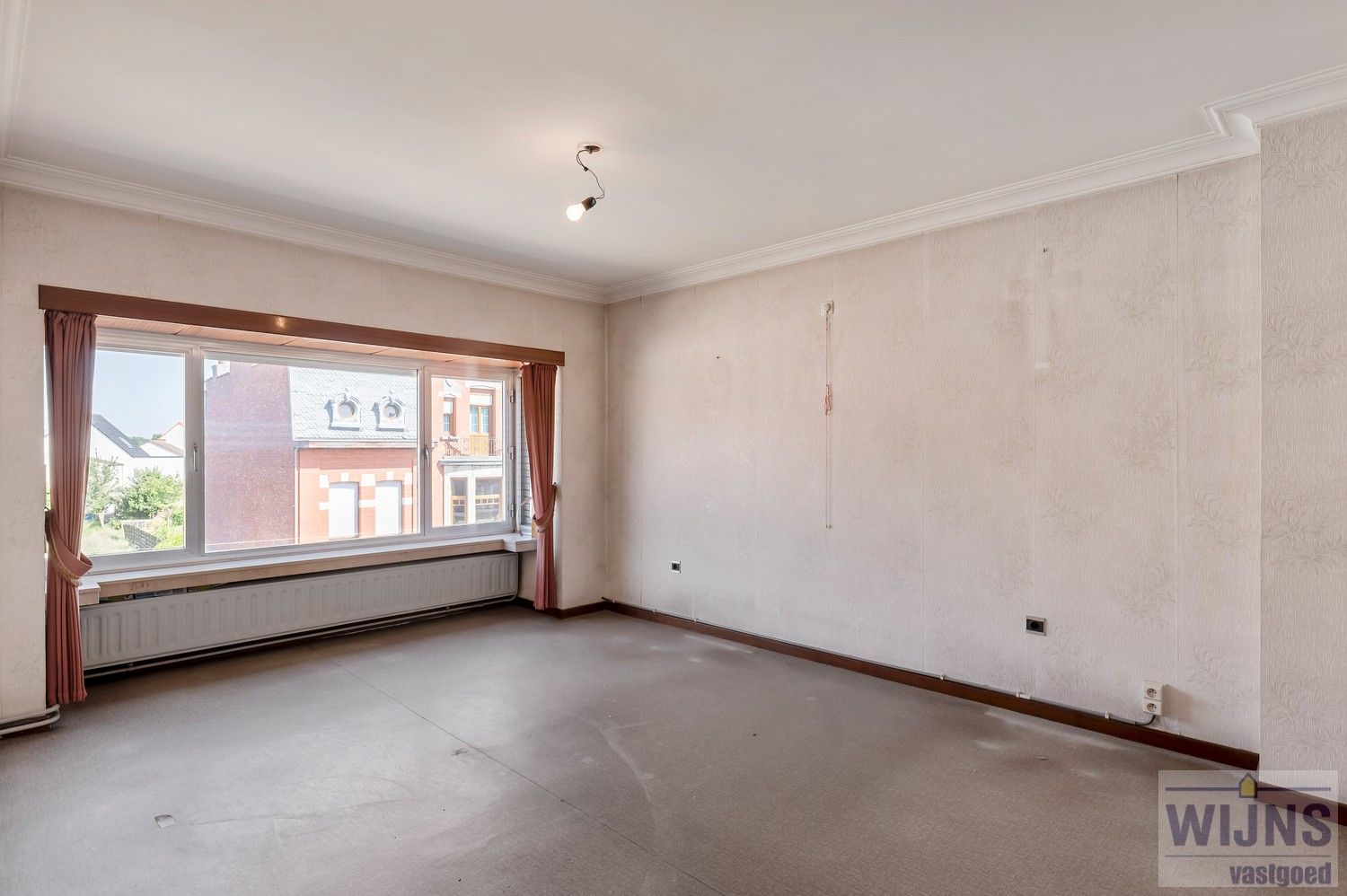 Te renoveren woning met 3 slaapkamers en tuin foto 26