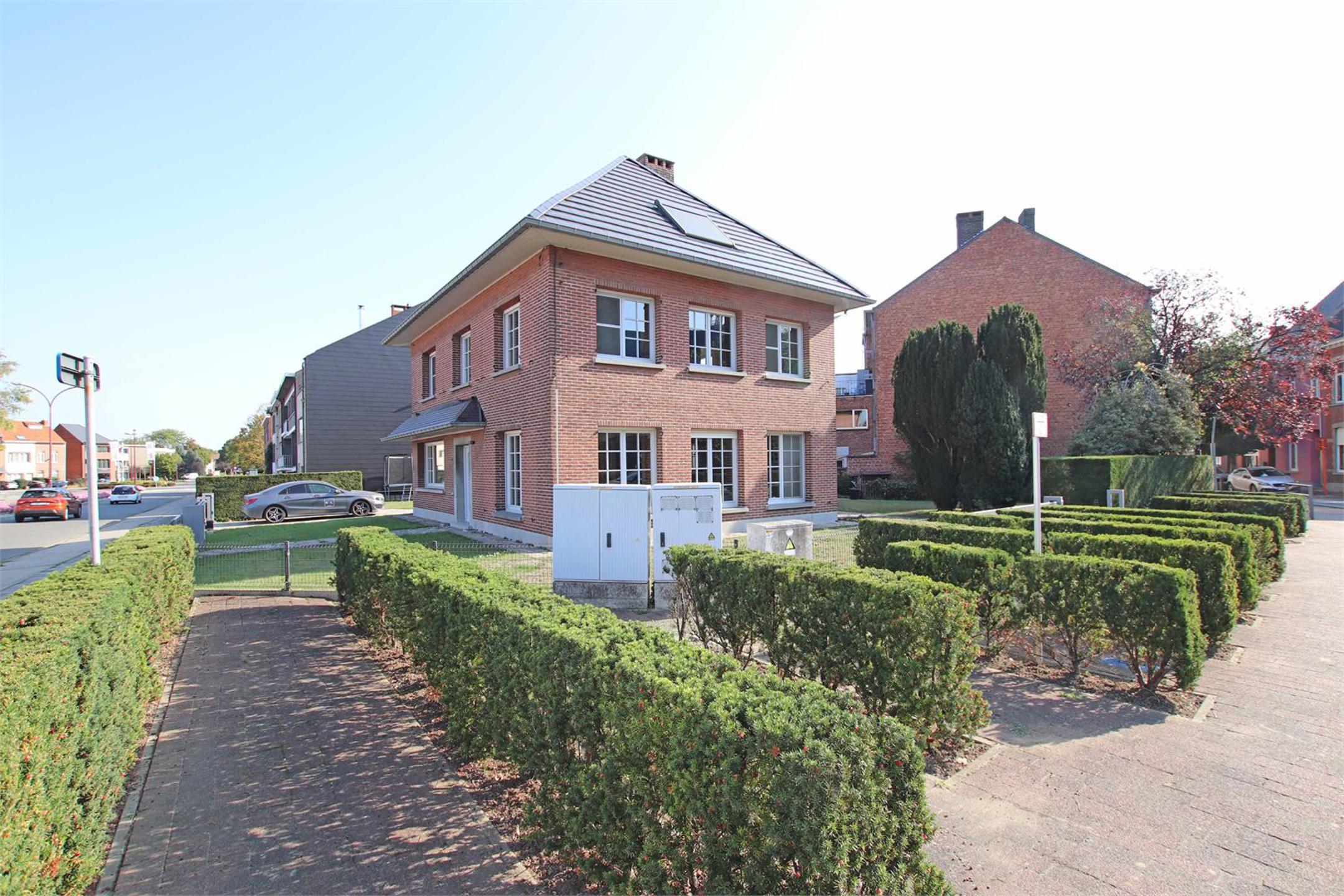 Te huur foto {{pictureIndex}}