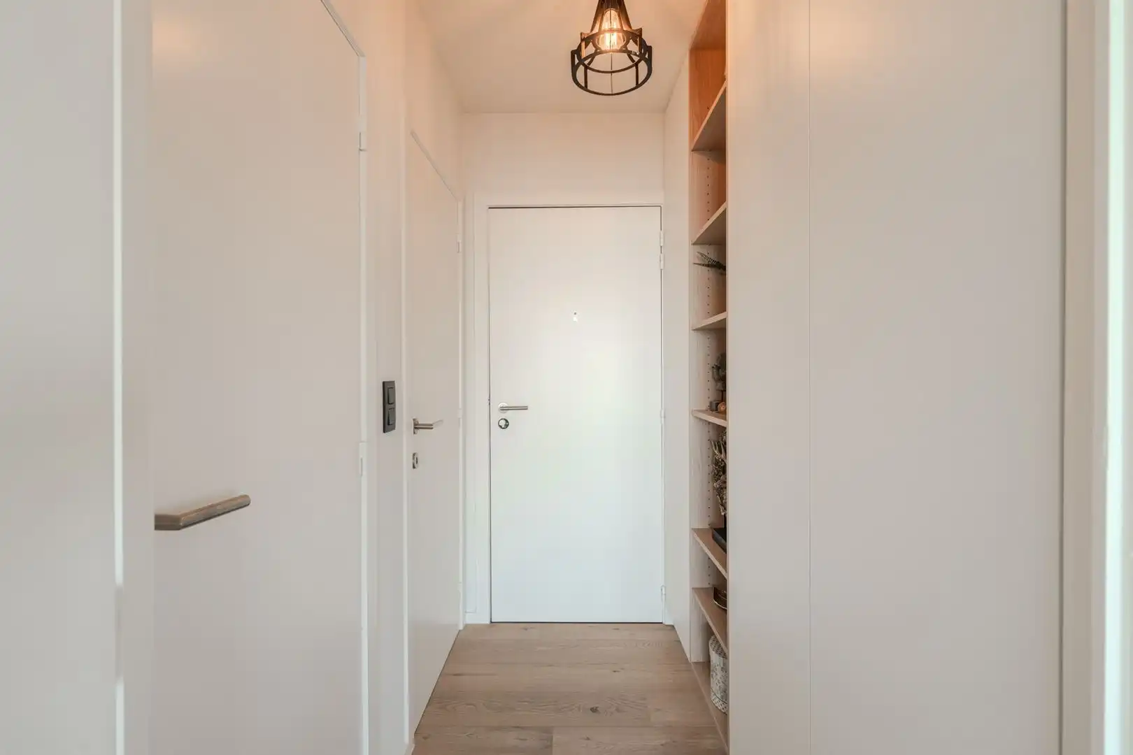 Uniek afgewerkt appartement zongericht in perfecte staat foto 18