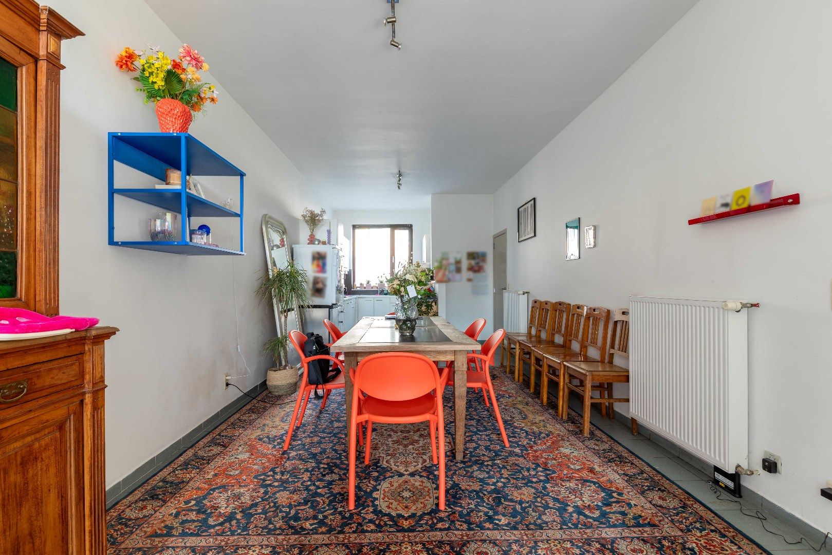 Gezellige, gerenoveerde woning met zonnige tuin nabij station in Sint-Michiels foto 2