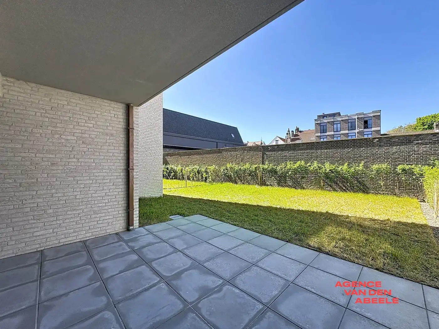 Instapklaar nieuwbouwappartement met tuin, gelegen in het hart van Brugge. foto 10