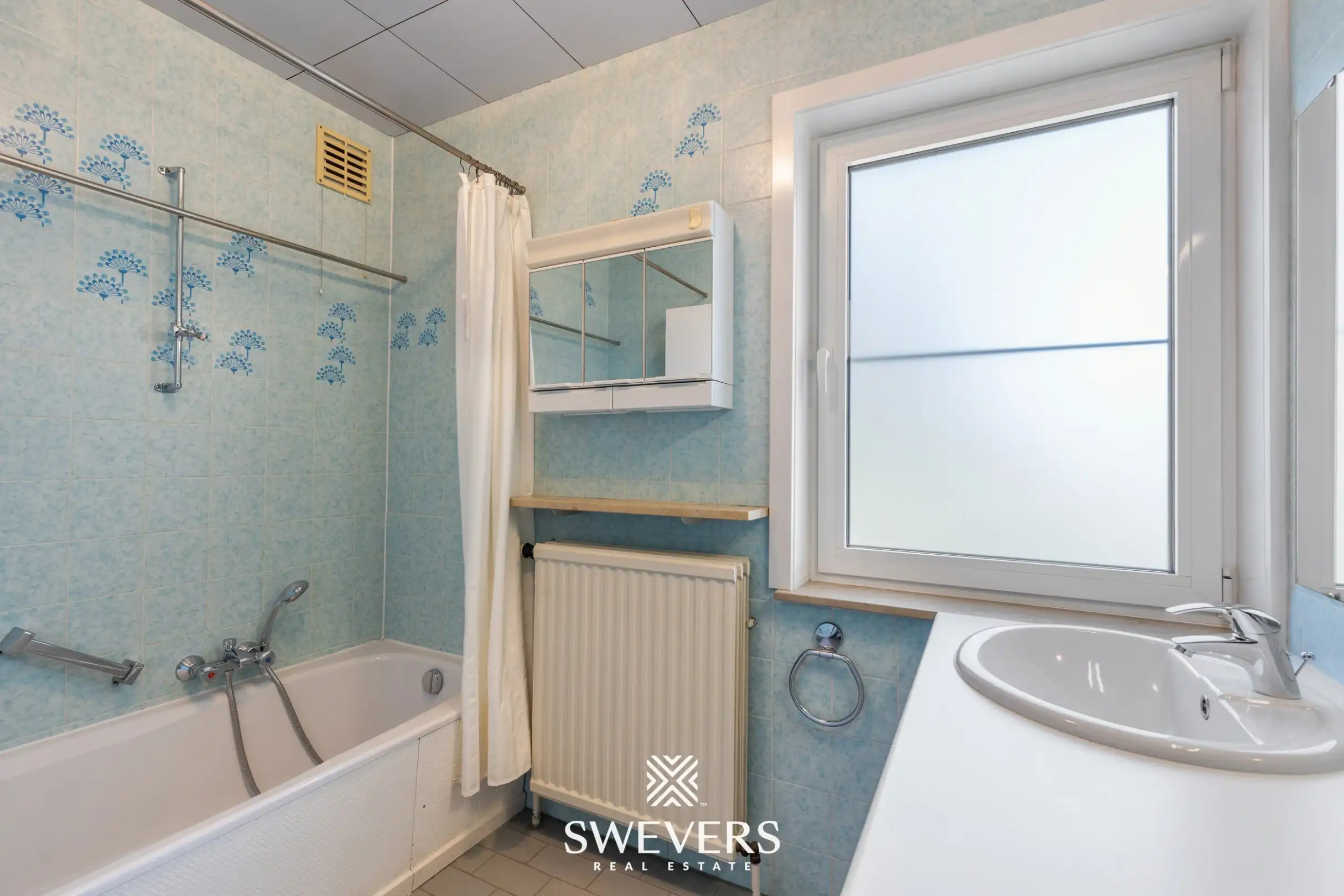 Volledig gelijkvloerse woning met 3 slaapkamers, tuin en ruimte in Kuringen (Hasselt) foto 9