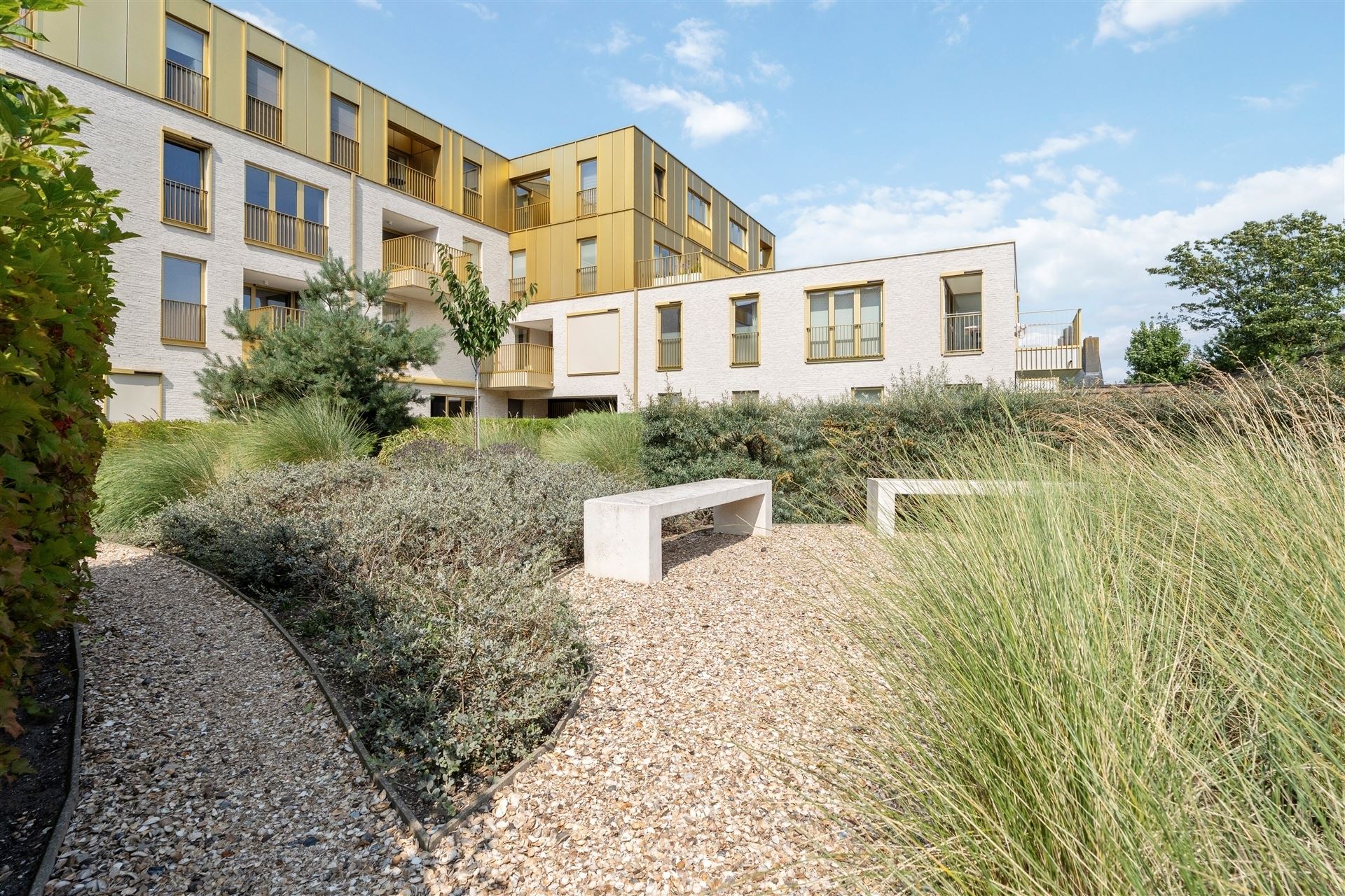 CENTRALE LIGGING / GROENE OASE foto 29