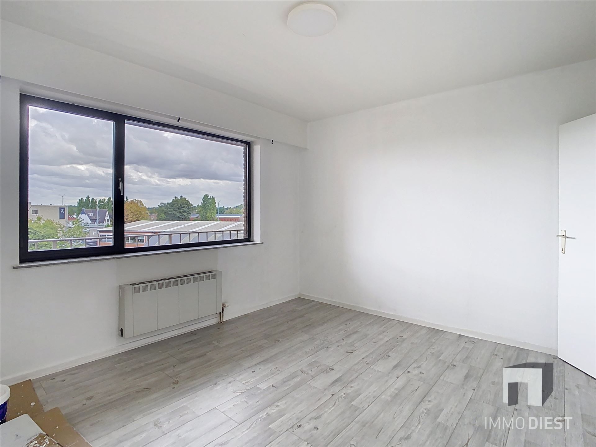 Comfortabel appartement met 2 slpks, 2 terrassen en parkeerplaats foto 11