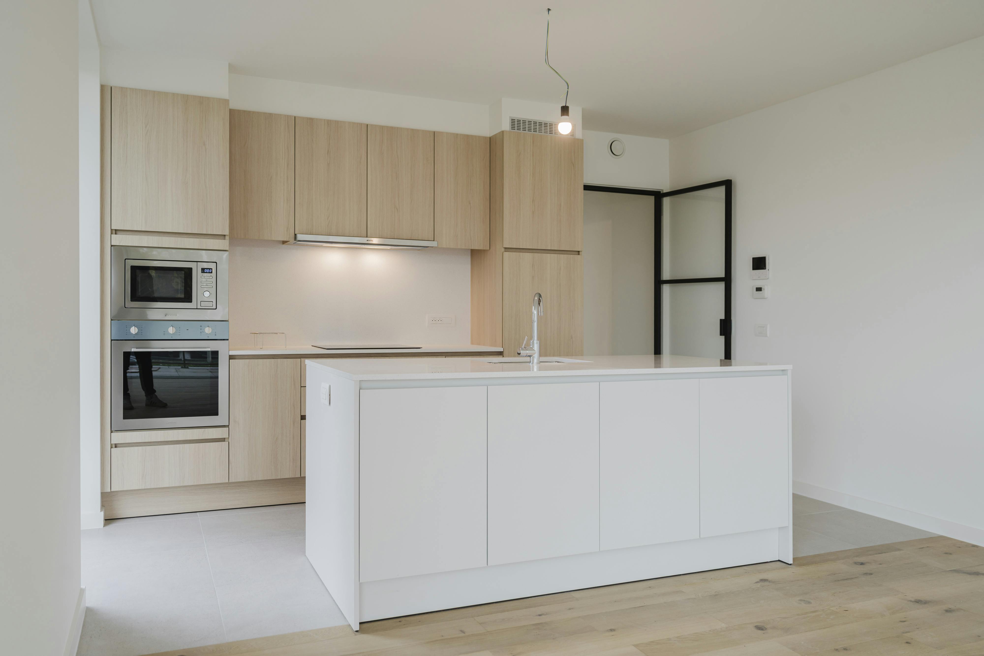 3-slaapkamerappartement te koop aan het water te Harelbeke foto 3