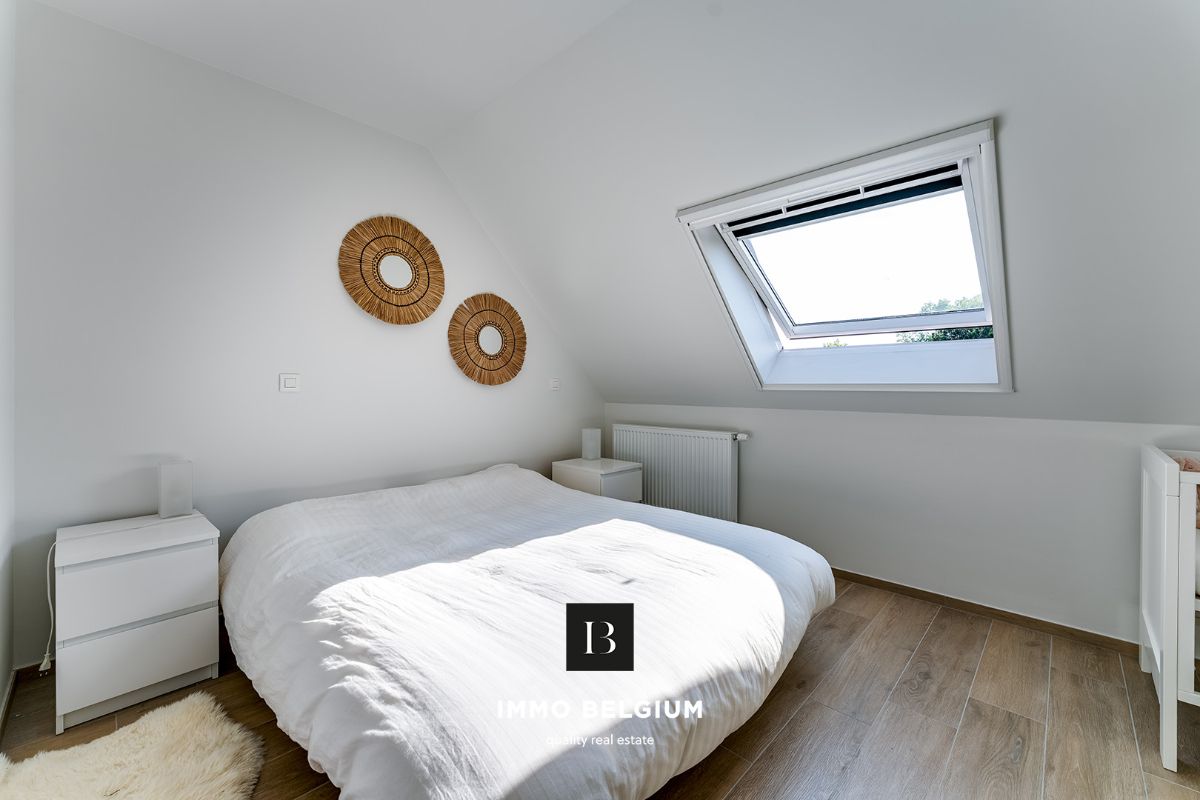 Modern appartement met 3 slaapkamers, dakterras en garage foto 10