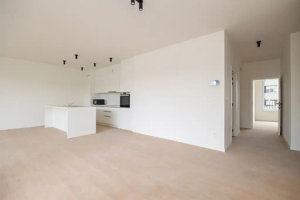 Ruim 3-slaapkamer appartement met luxe afwerking foto 6