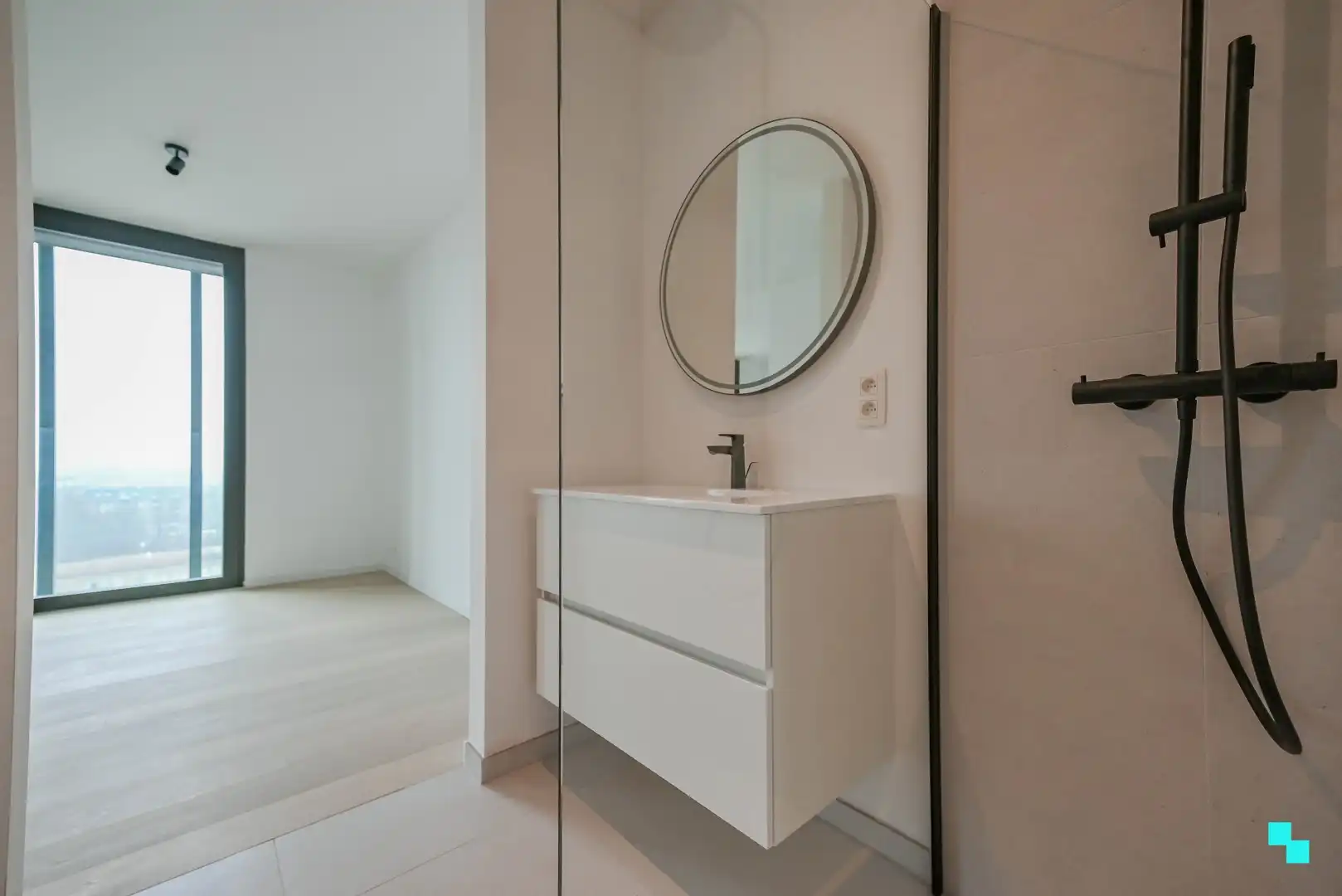 Nieuw, stijlvol appartement met uniek parkzicht foto 21