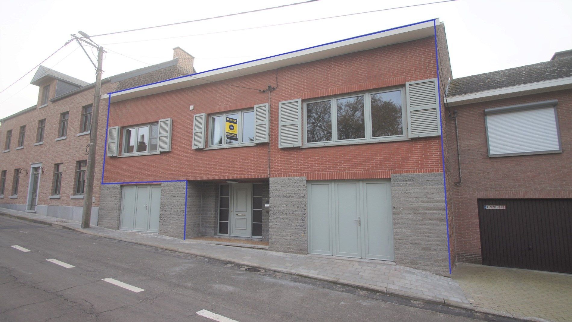 Mooi gelegen woning met tuin/terras, 2 slpks en garage foto {{pictureIndex}}