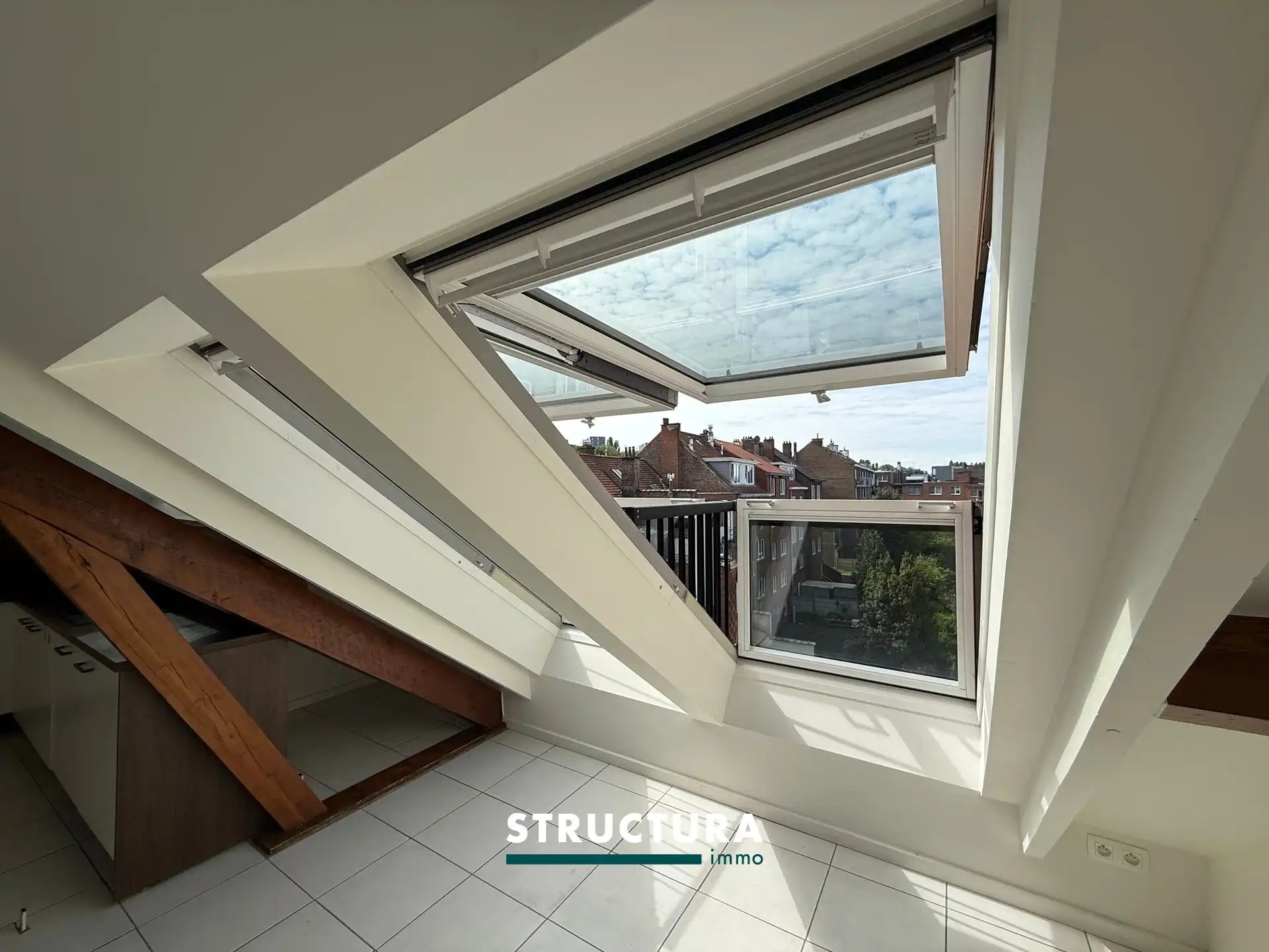 Flat in loftstijl op top locatie  foto 3