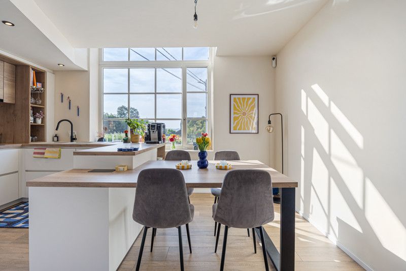 Half-open, recente woning met tuin, 3 slaapkamers en parking foto 9