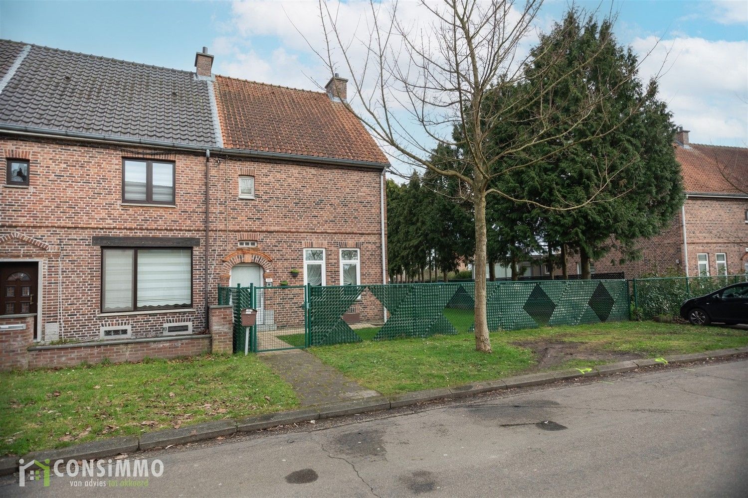 Gezellige mijnwoning met 4 slaapkamers in Genk-Winterslag! foto 3