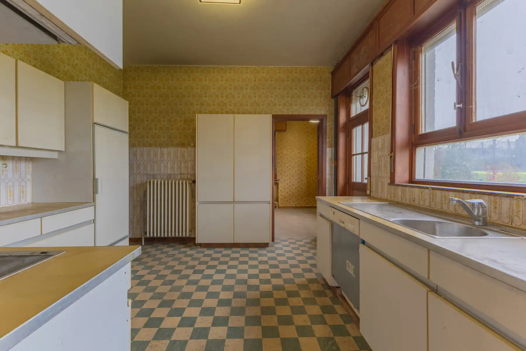 OPTIE Te renoveren woning in centrum van Sint-Pieters-Leeuw foto 14