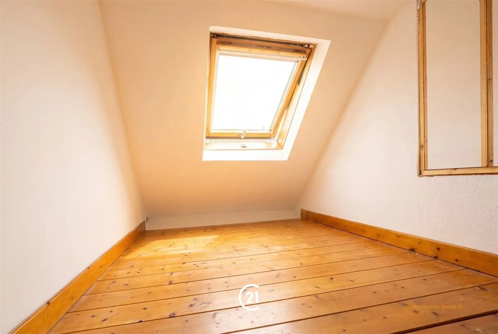 Charmante woning met 4 slaapkamers en ingesloten terras – een echte coup de cœur!

  foto 24